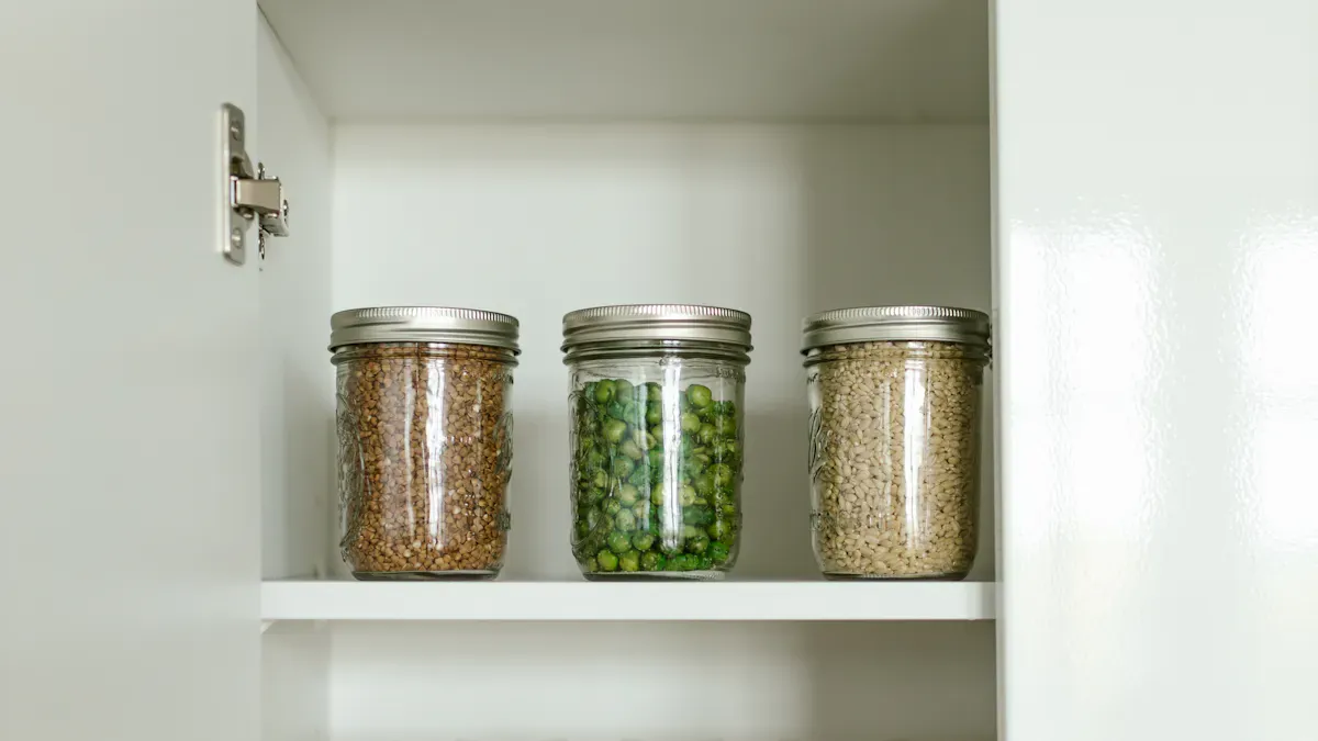 Proper Storage for Wet Cat Food